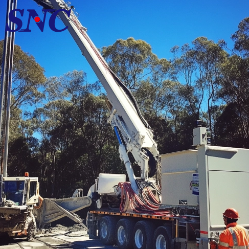 What is a platform trailer?